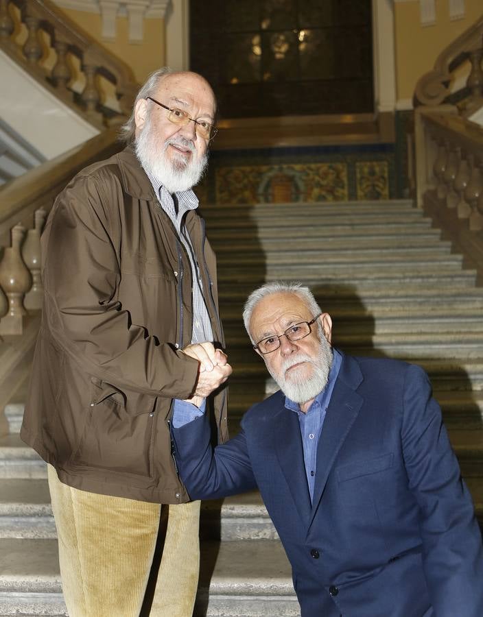 Gonzalo Suárez y José Luis Cuerda en el Aula de Cultura de El Norte de Castilla