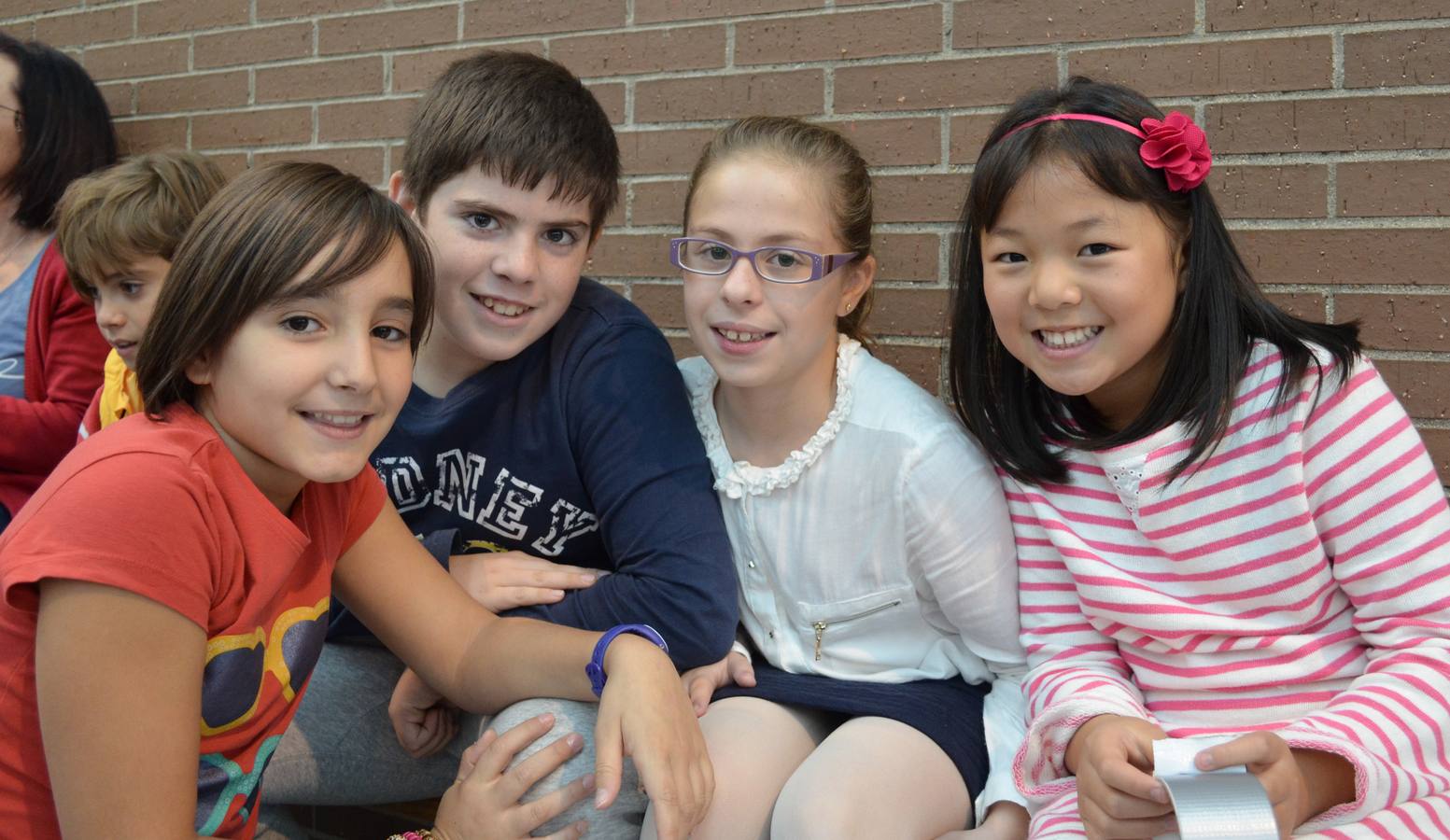 Alumnos del Alonso Cortés imparten una clase de Ciencias a estudiantes de la Facultad de Educación