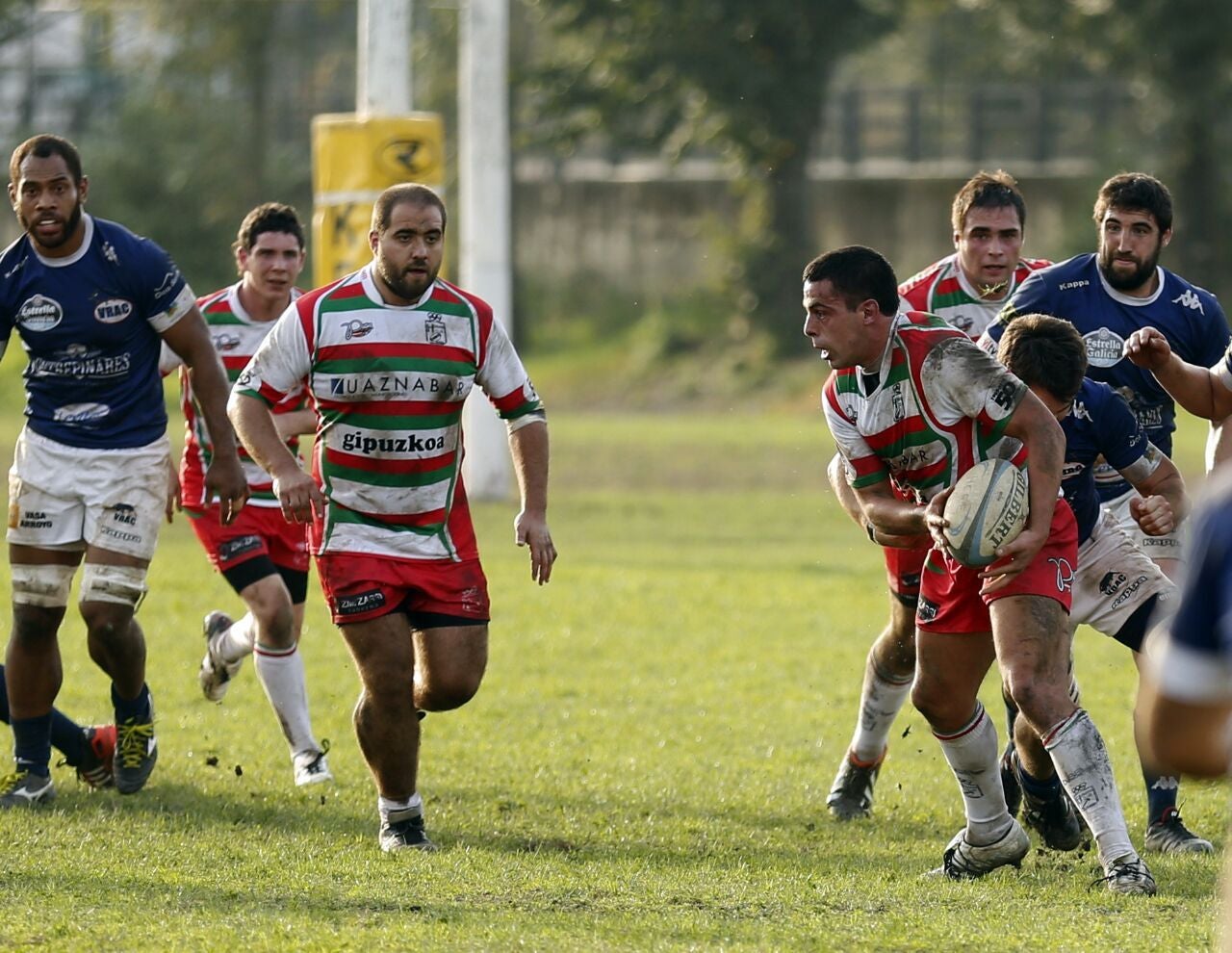 Partido de rugby entre el Hernani y el Quesos Entrepinares (21-29)