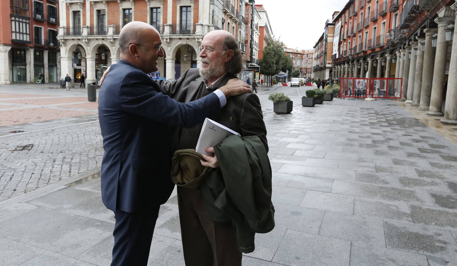 Valladolid rinde homenaje a Joaquín Díaz por sus 50 años de carrera musical