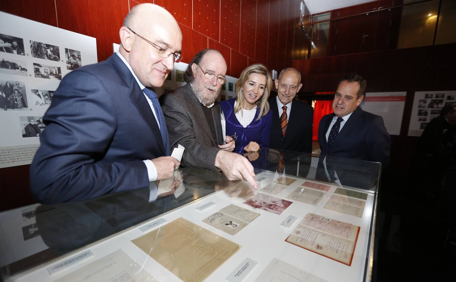 Valladolid rinde homenaje a Joaquín Díaz por sus 50 años de carrera musical