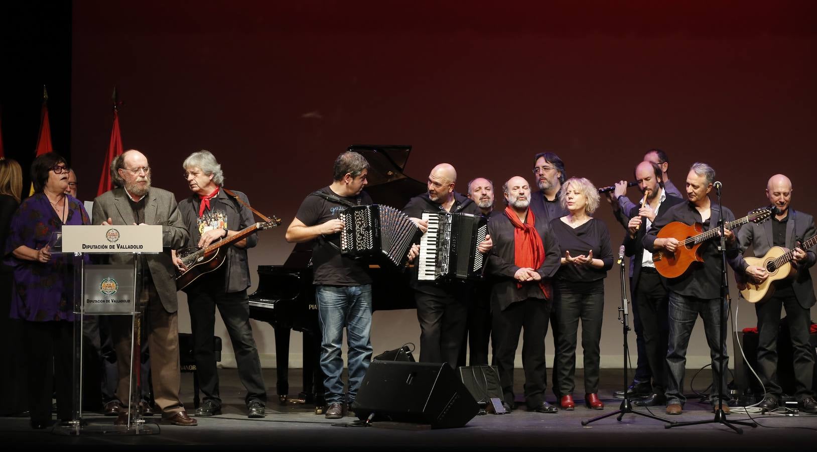 Valladolid rinde homenaje a Joaquín Díaz