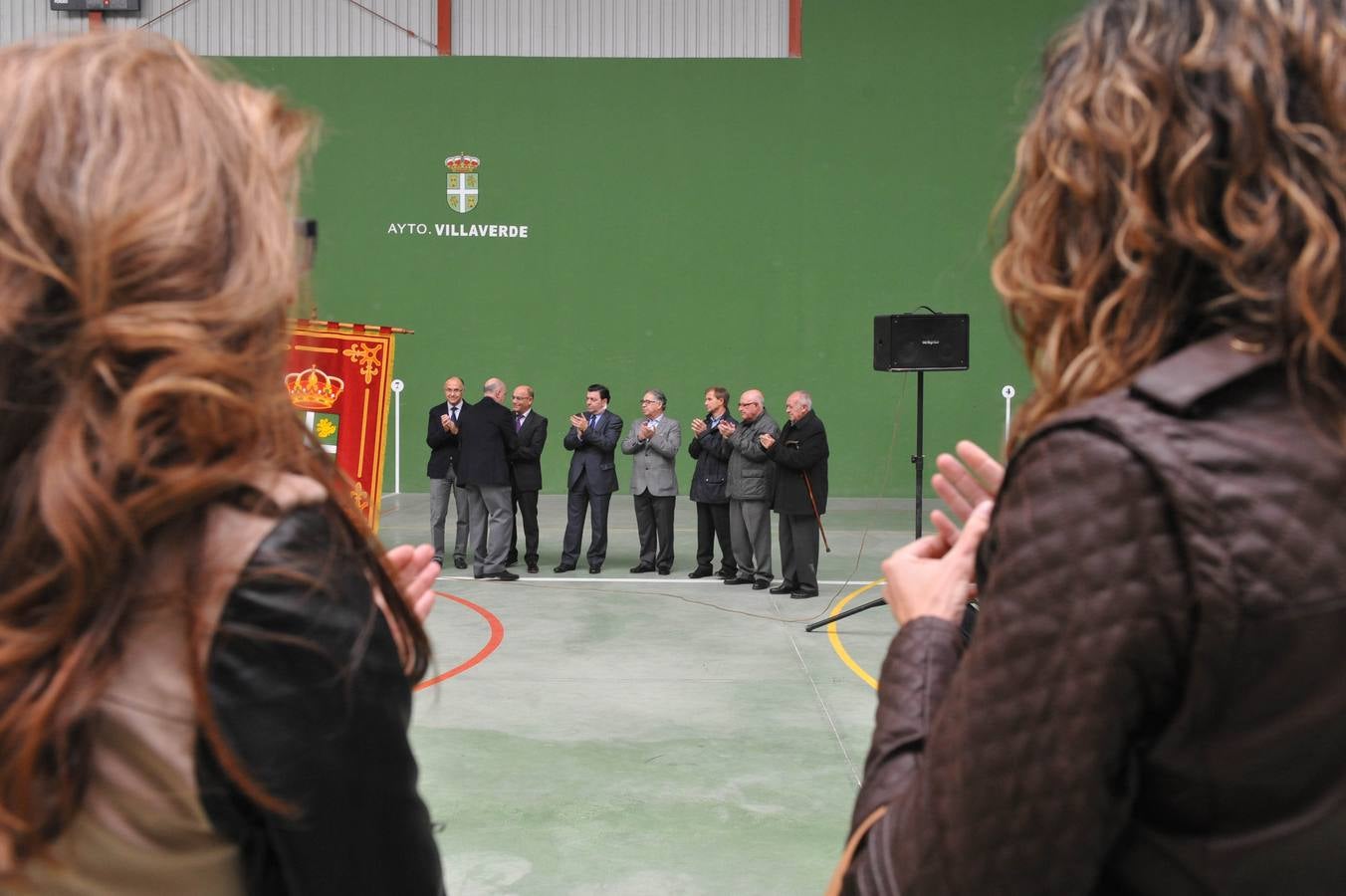 Inauguración del polideportivo multifuncional en Villaverde de Medina. Valladolid