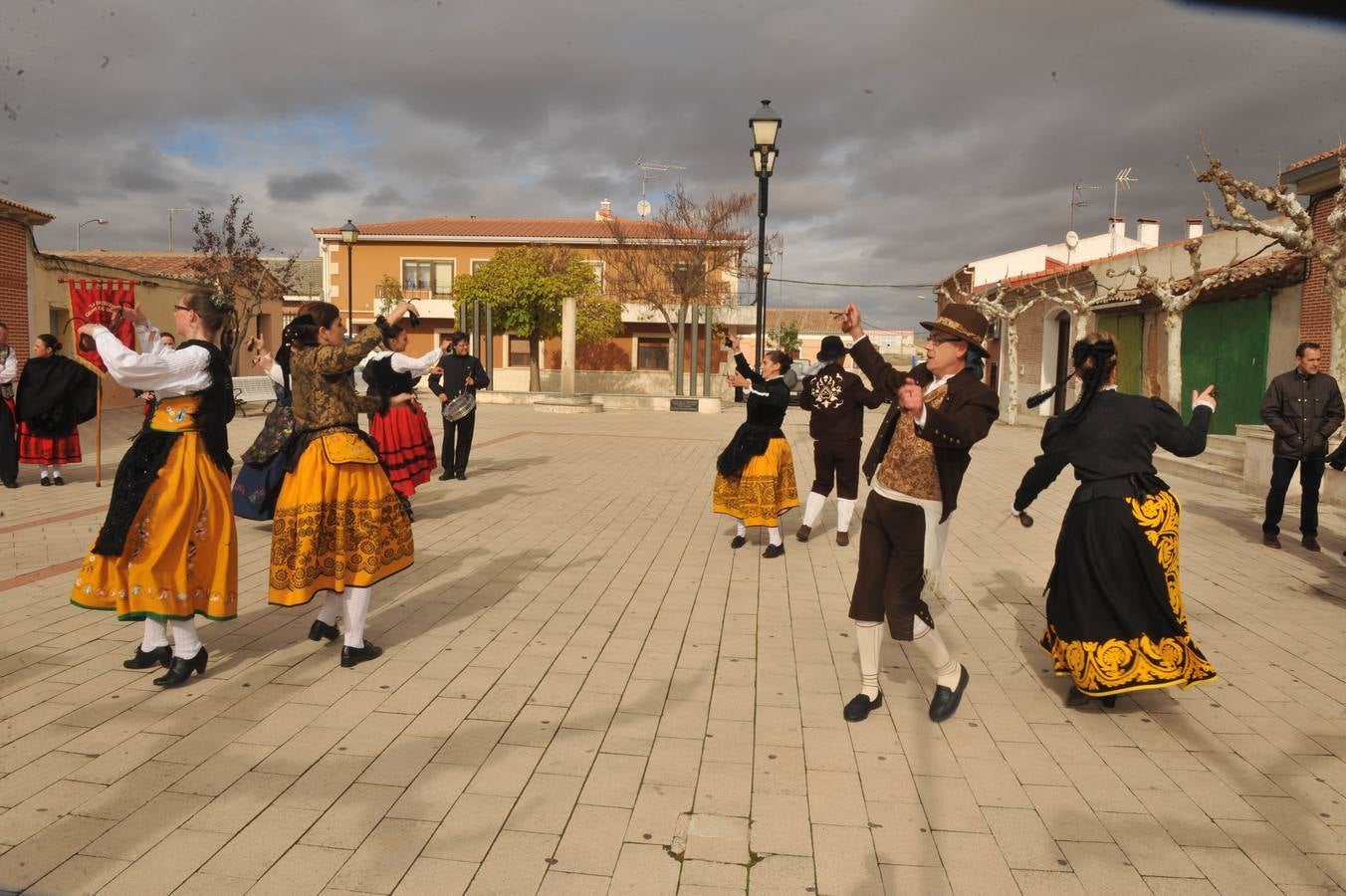 Inauguración del polideportivo multifuncional en Villaverde de Medina. Valladolid