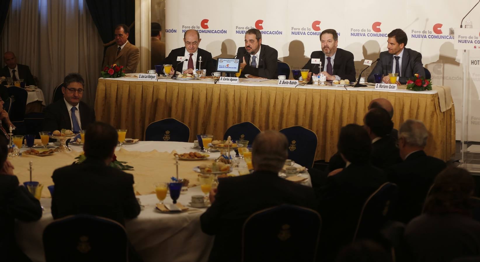 El director de El Norte de Castilla pronuncia en el hotel Ritz de Madrid la conferencia estrella del 160 aniversario de la fundación del diario (2/2)