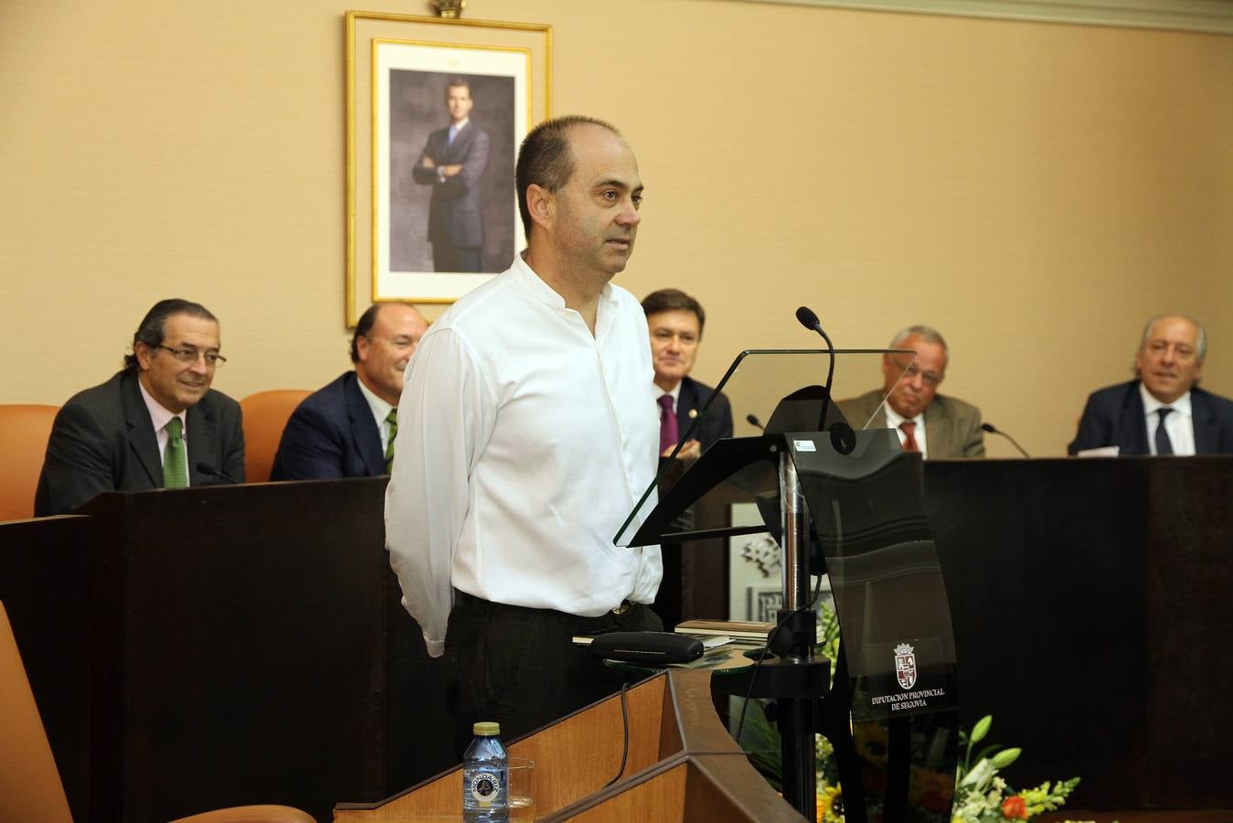 El poeta Fermín Herrero recoge en Segovia el XXIV Premio de Poesía Gil de Biedma