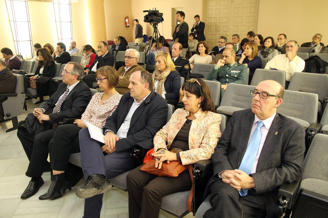 El poeta Fermín Herrero recoge en Segovia el XXIV Premio de Poesía Gil de Biedma