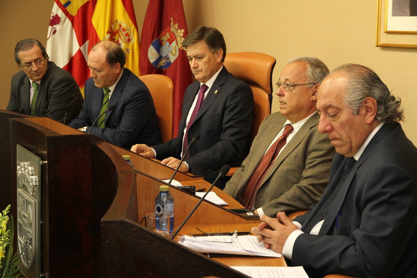 El poeta Fermín Herrero recoge en Segovia el XXIV Premio de Poesía Gil de Biedma