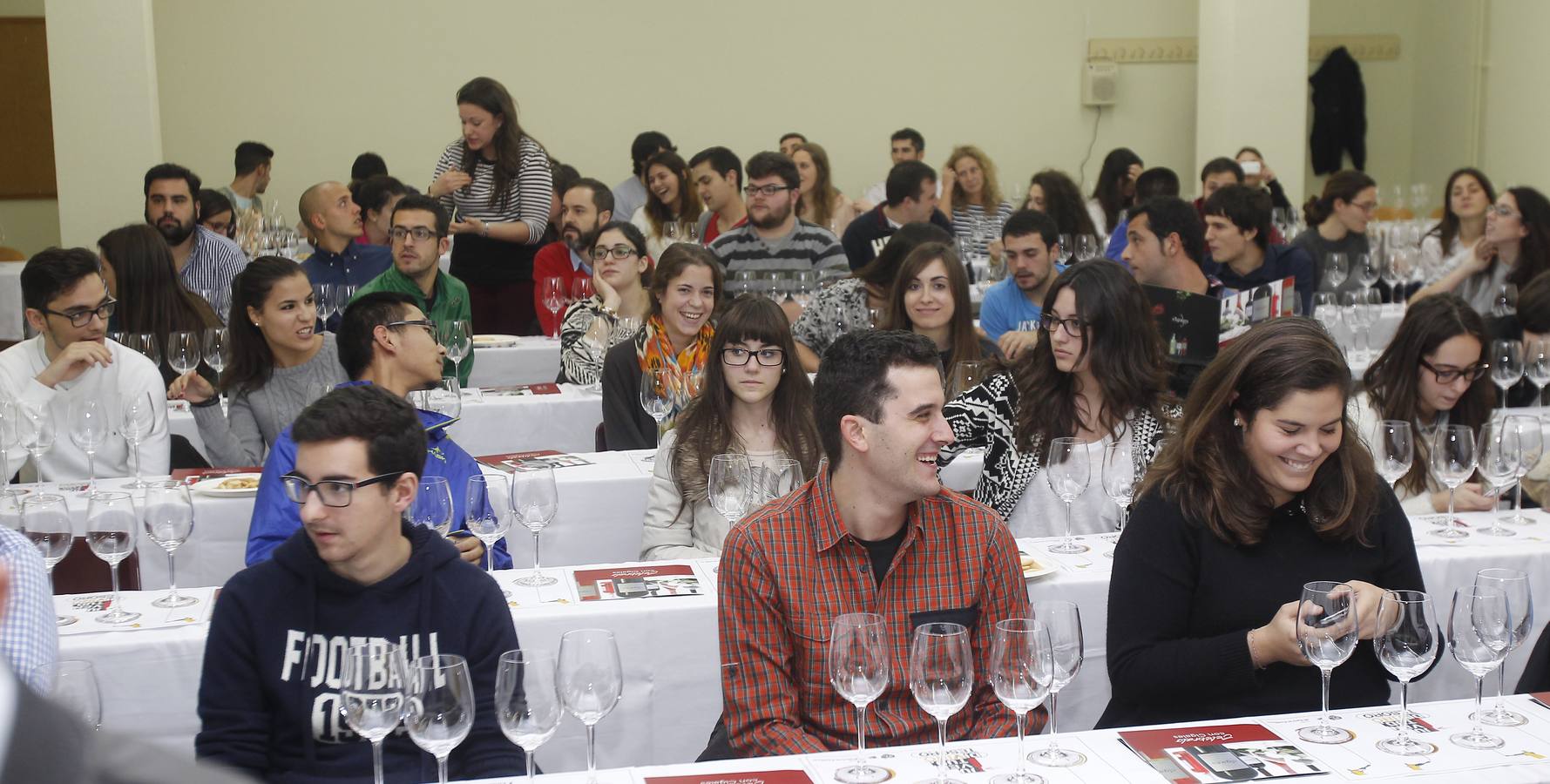 Sexta jornada Juventu Di-Vino Tesoro de El Norte de Castilla en la Escuela de Ingenierías Agrarias de Palencia (1/2)