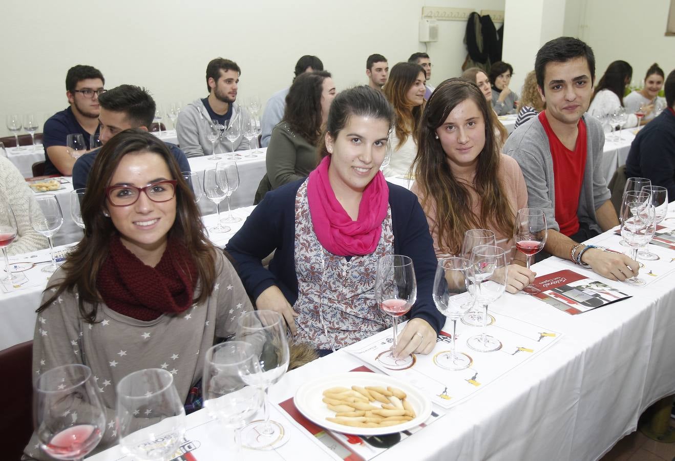 Blanca Martín, Elena Pérez, Irene Álvarez y Sergio Paniagua, estudiantes de Enología.