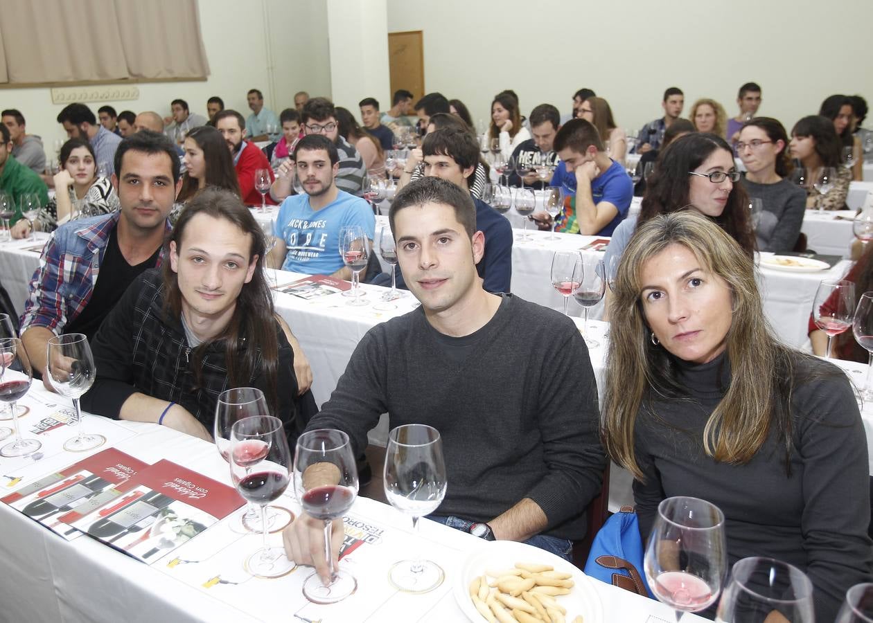 Los estudiantes Adrián Martínez, Pablo Andrés, Raúl Sandoval y Lucía Saraigo.