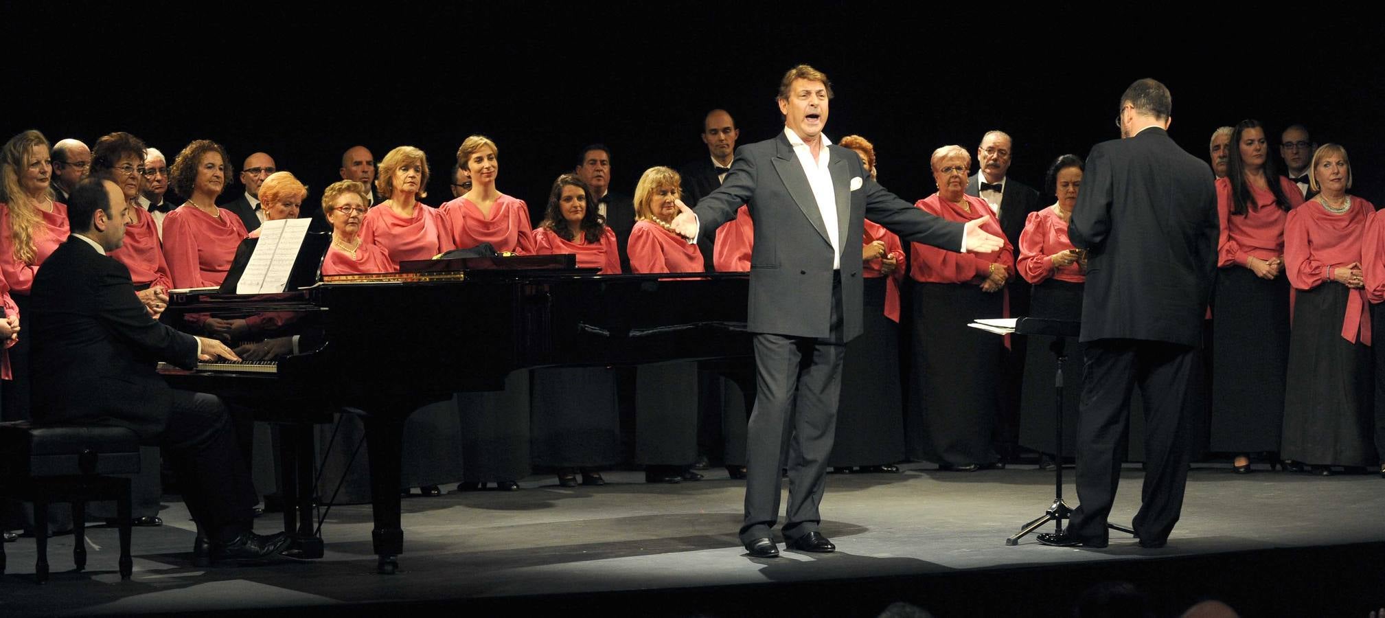 Entrega de los premios Lira de Oro, de la Agrupación Musical Amigos de la Zarzuela