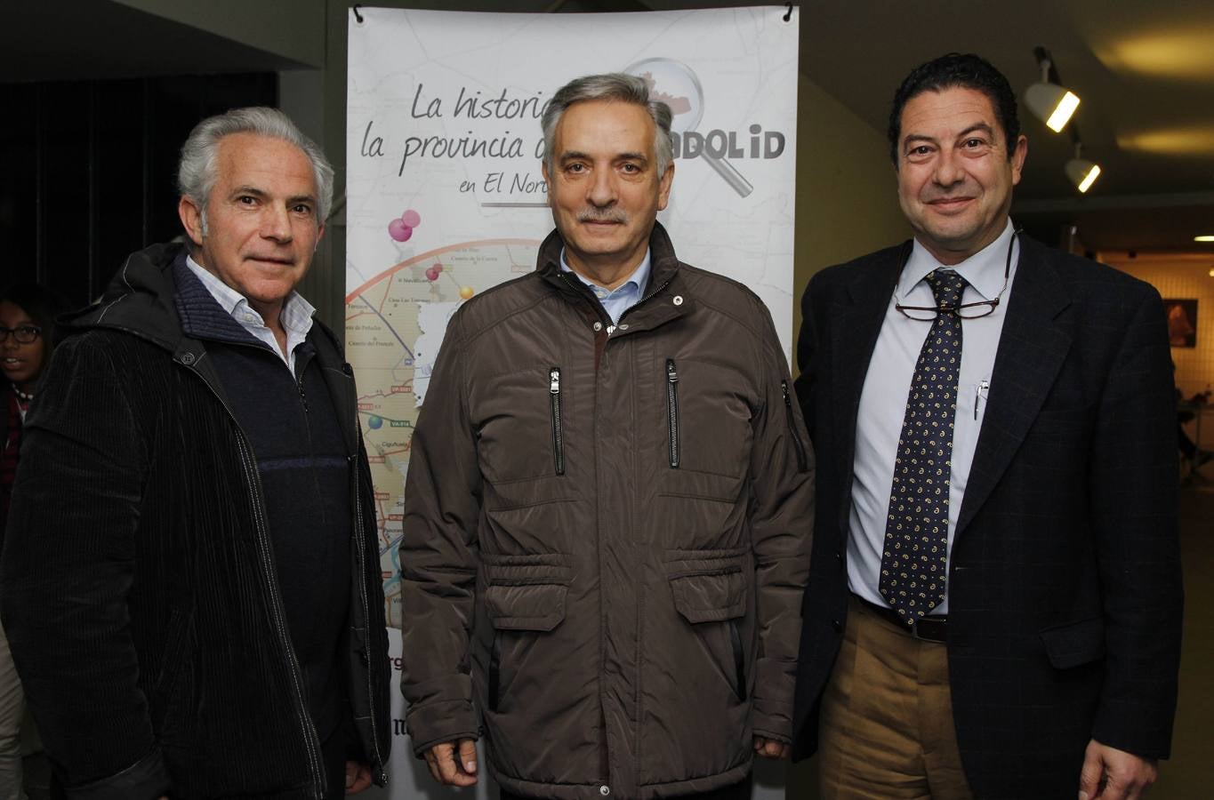 Carlos López;  Artemio Domínguez, diputado delegado del área de Igualdad de Oportunidades y Cultura, y Alberto Collantes, alcalde de Viana.