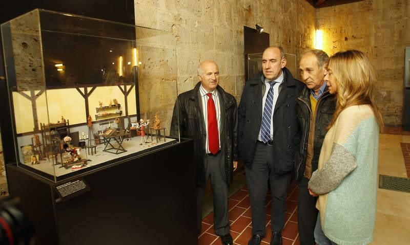 Inauguración de la exposición &#039;PlastiHistoria de Palencia&#039; en el castillo de Fuentes de Valdepero