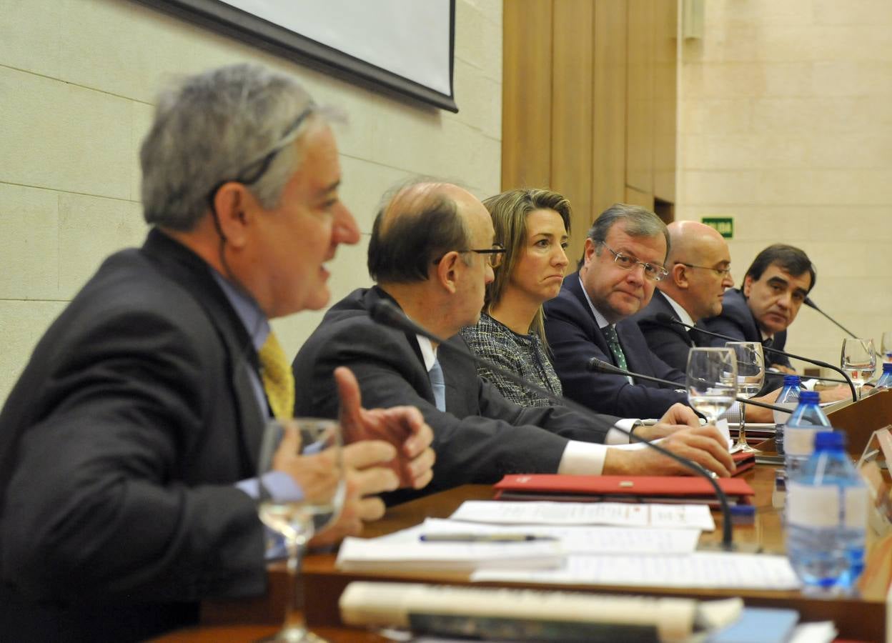 Acto inaugural de las jornadas &#039;Futuro en Español&#039; en el castillo de Fuensaldaña