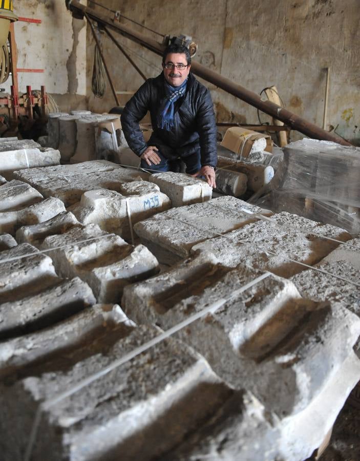 Ceinos de Campos recupera los restos de los arcos de la antigua iglesia de Santa María del Temple
