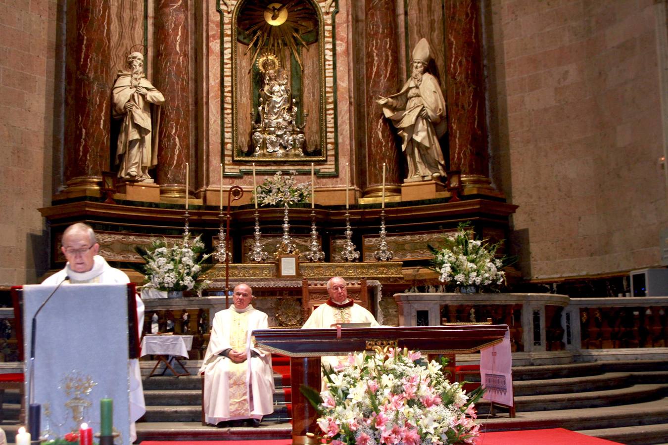 Misa de despedida del obispo emérito de Segovia en la Catedral