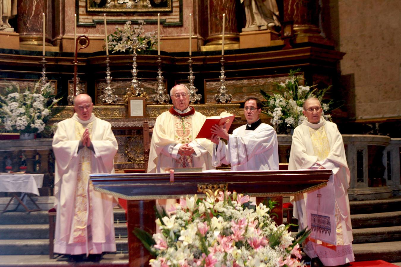 Misa de despedida del obispo emérito de Segovia en la Catedral