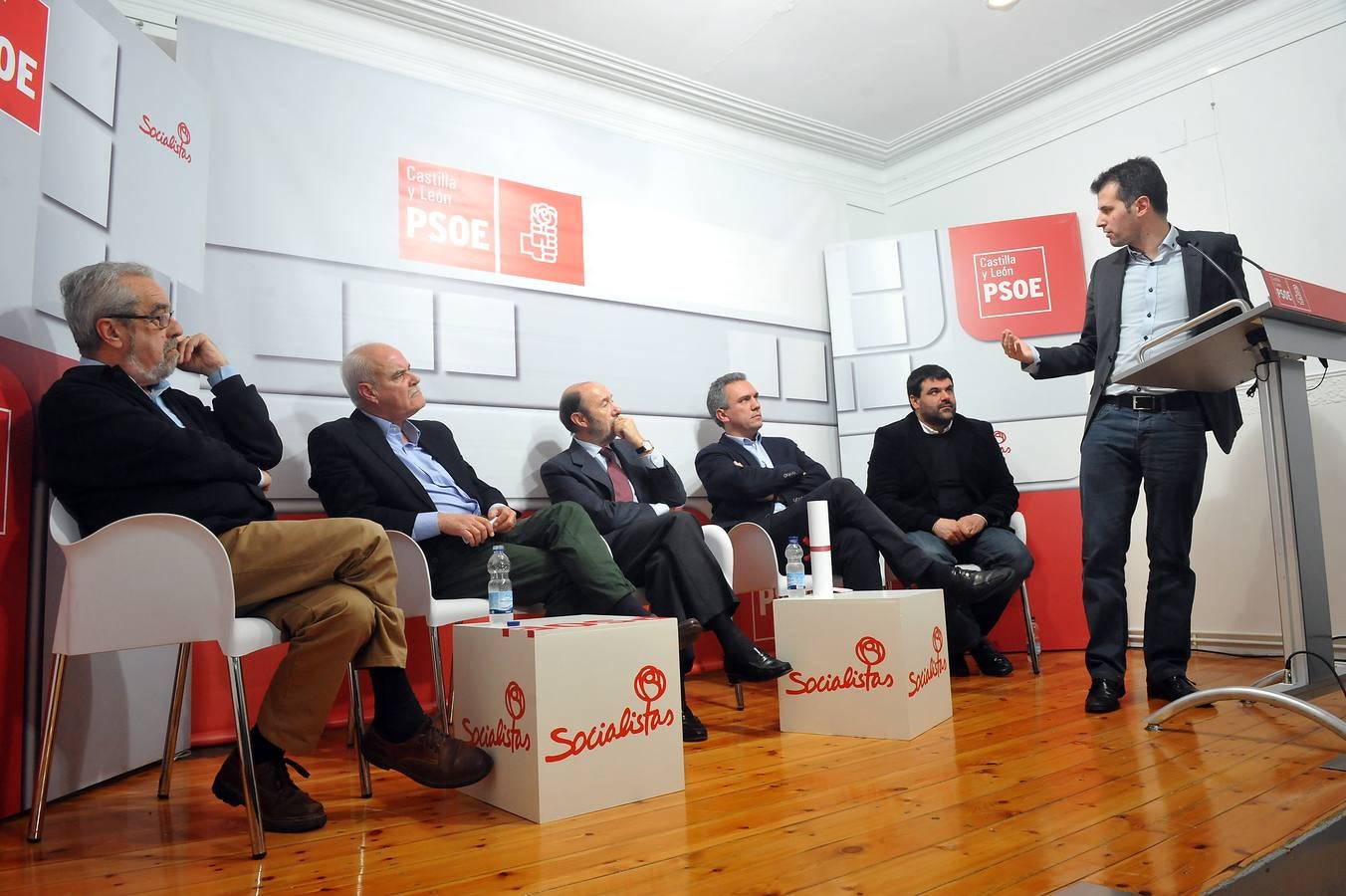 Rubalcaba asiste a un acto de la Agrupación Socialista de Portillo