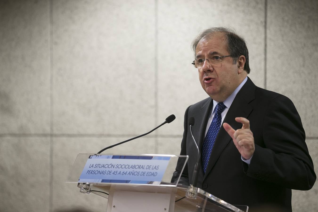 El CES presenta el informe &#039;La situación sociolaboral de las personas de 45 a 64 años de edad&#039;
