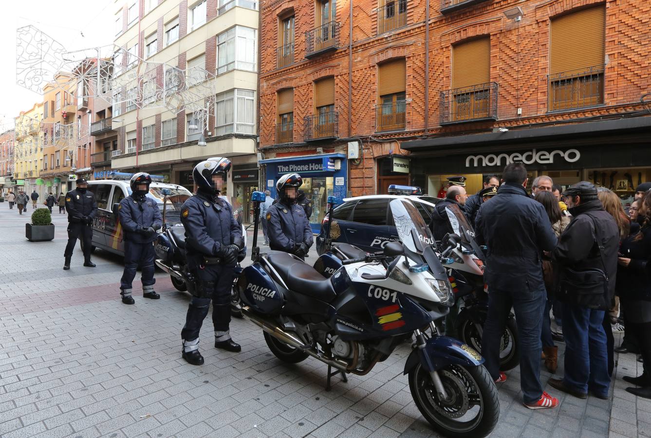 Presentación del dispositivo &#039;Operativo comercio seguro 2014-2015&#039; del Cuerpo Nacional de Policía, en Valladolid