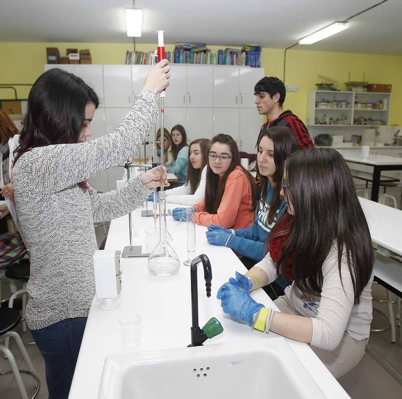 Talleres en el instituto Trinidad Arroyo de Palencia