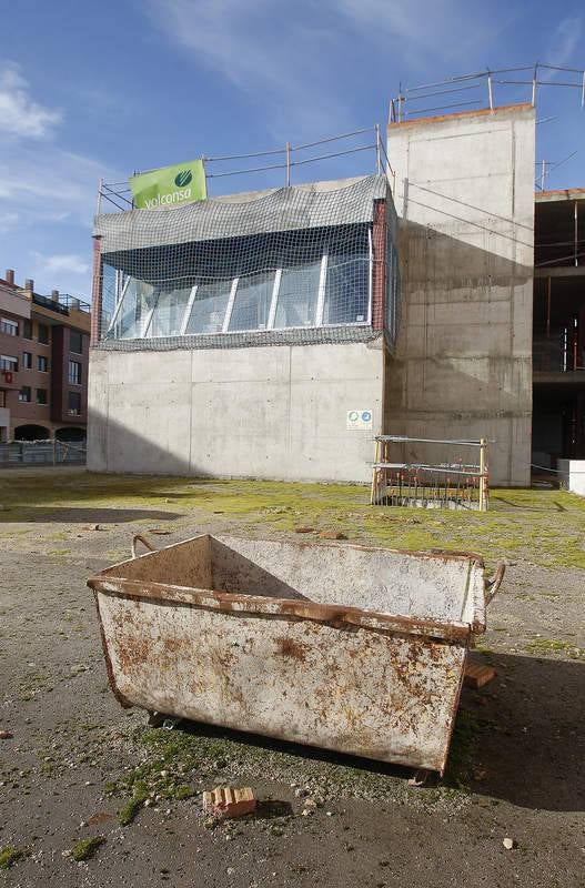 Edificio de la antigua fábrica de La Tejera (Palencia), cuyas obras se encuentran paradas