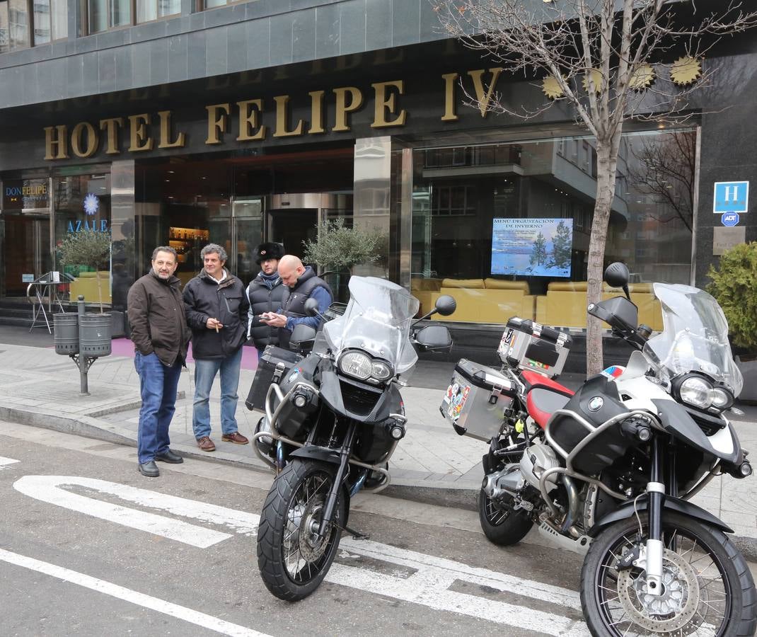 Ambiente motero en Valladolid sin Pingüinos