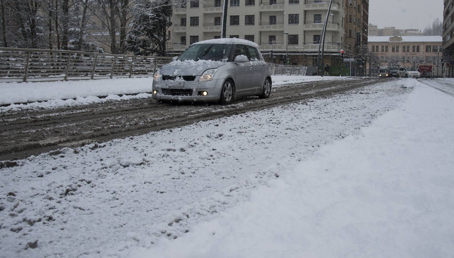 Temporal de nieve en la capital y provincia burgalesa.