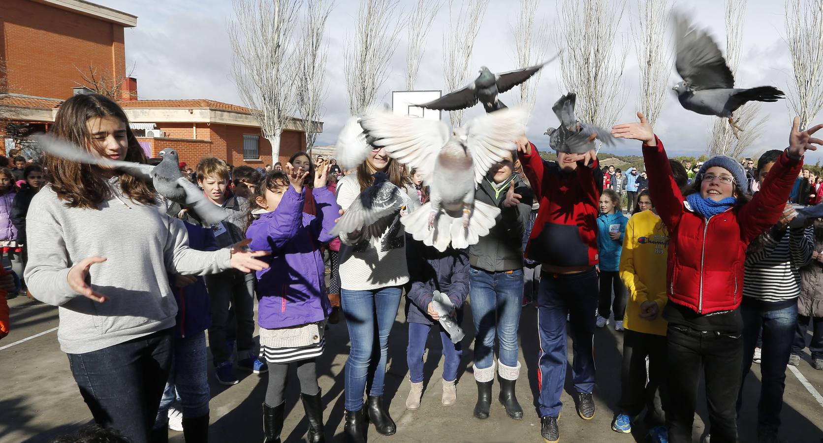 Día de la Paz en el colegio Ignacio Martín Baró.