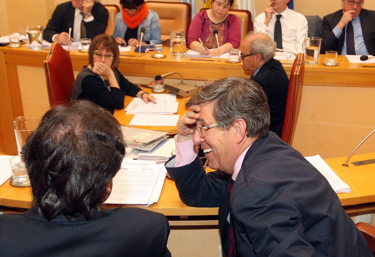 Pleno en el Ayuntamiento de Segovia