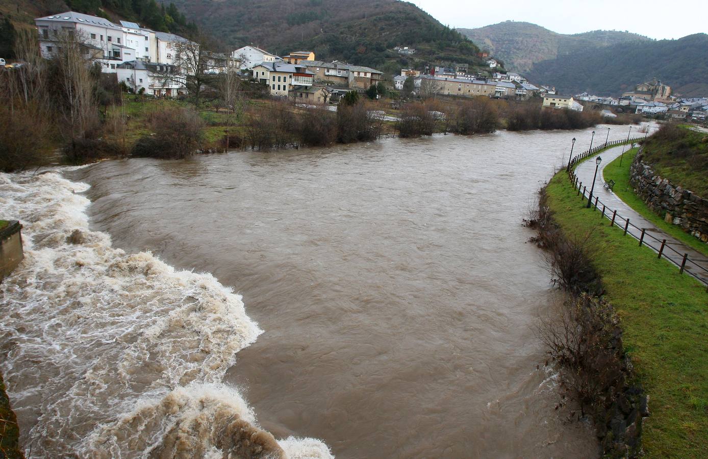 Temporal de viento y lluvia en El Bierzo