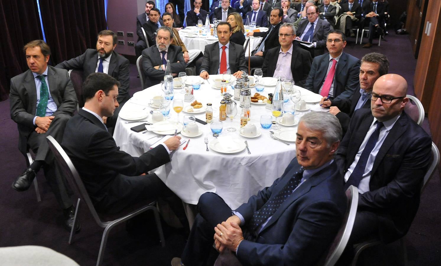 Arturo Arranz (Consejería de Economía); Daniel Redondo (Madison); Eugenio García Tejerina (Apecyl); Jesús Dapena (Gordaliza Abogados); Javier Cid (Alentia);Carlos Burgos (Club Emprende);Manuel Perucho (San Pablo-CEU); Francisco Fernández y Domingo Rodríguez (El Norte); y Francisco Heras (Cines Manhattan).