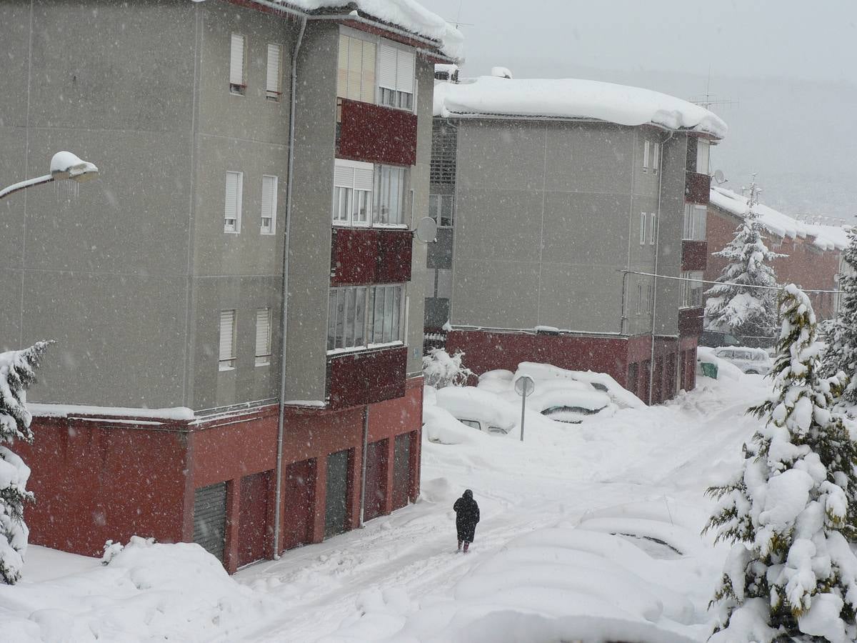 Guardo y Velilla del Río Carrión (Palencia) siguen cubiertos por la nieve