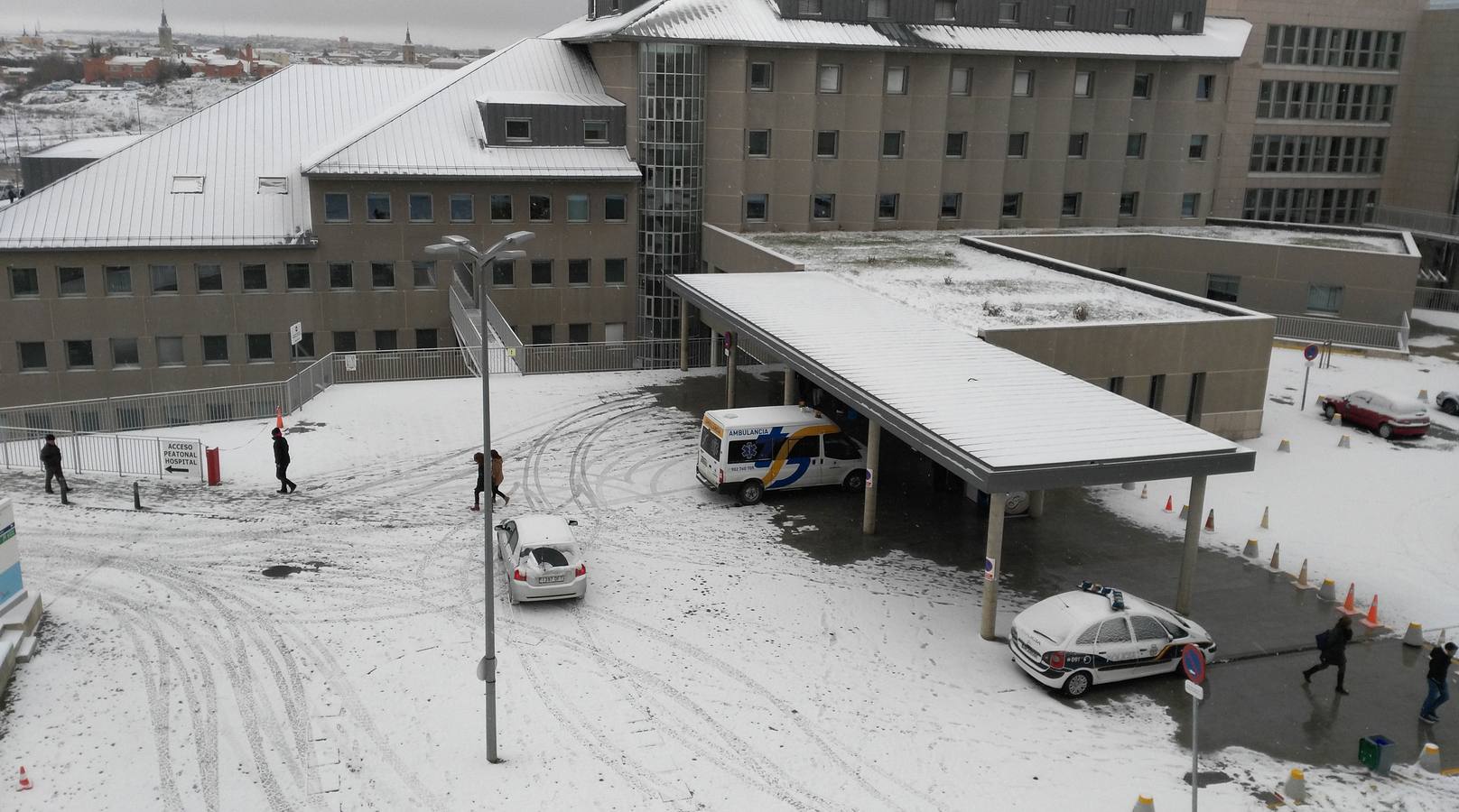Jornada del sábado con nieve en Segovia