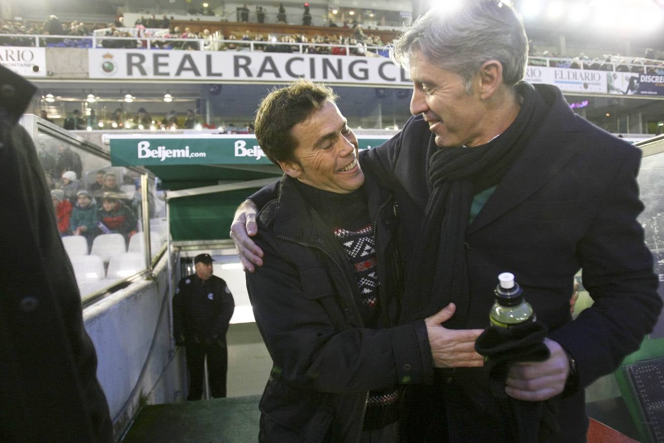 Partido de fútbol entre el Racing de Santander y el Real Valladolid (1-4)