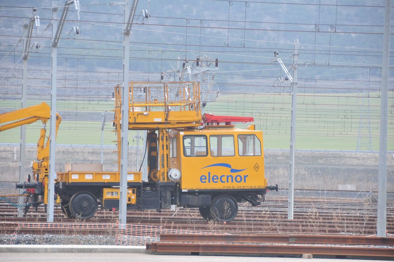 León de la Riva visita los nuevos talleres de Renfe en Valladolid