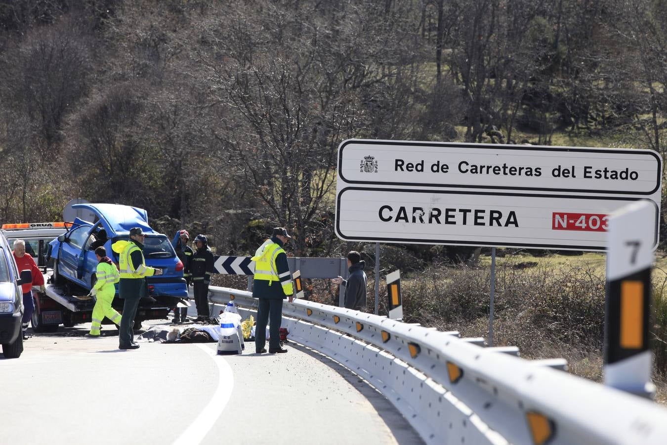 Cinco fallecidos en el choque frontal de dos vehículos en El Tiemblo (Ávila)