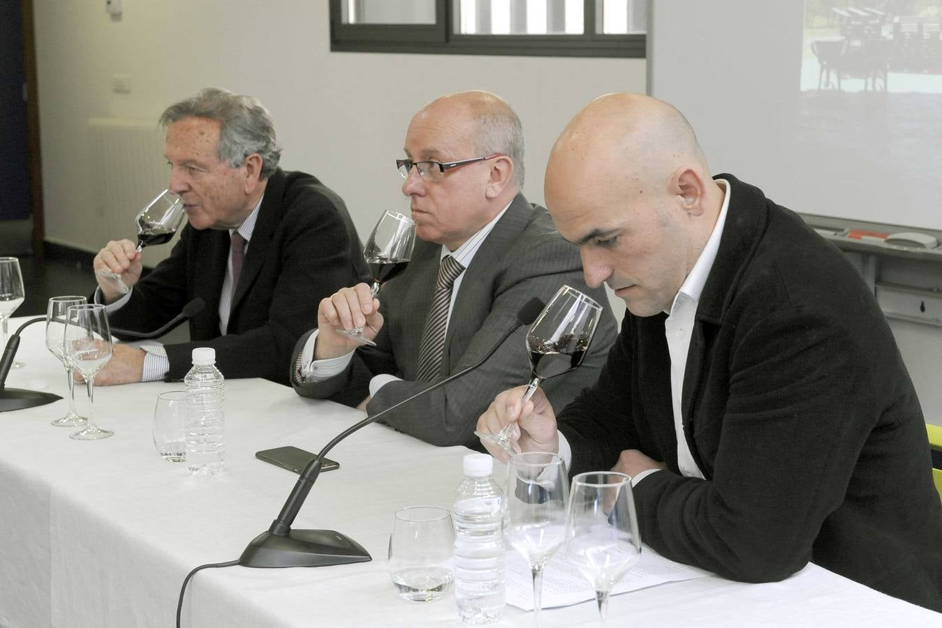 Cata de Vinos La Mejorada en la Escuela Internacional de Cocina