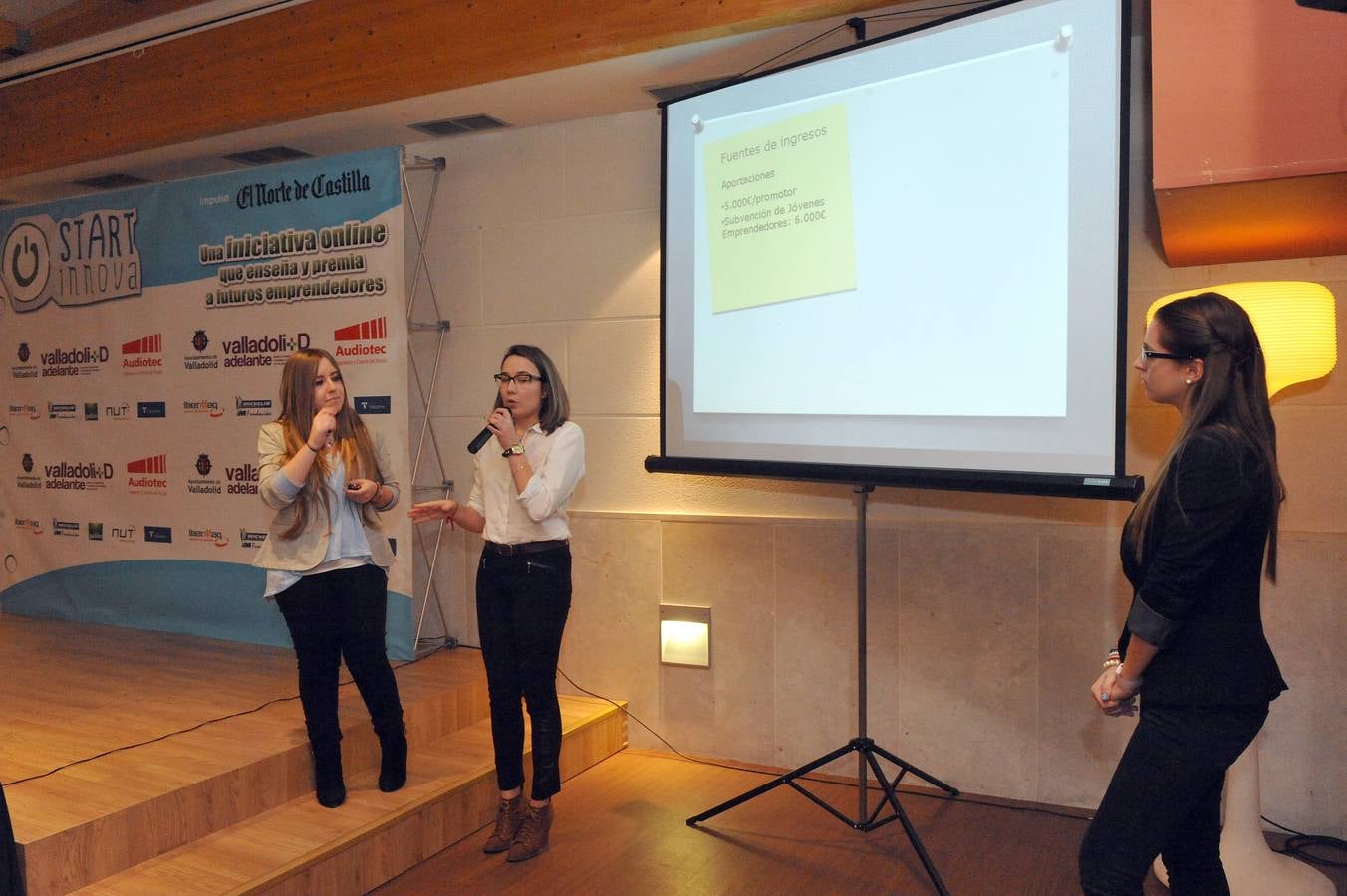 Los finalistas del programa STARTinnova presentan sus proyectos en la gala final (2/2)