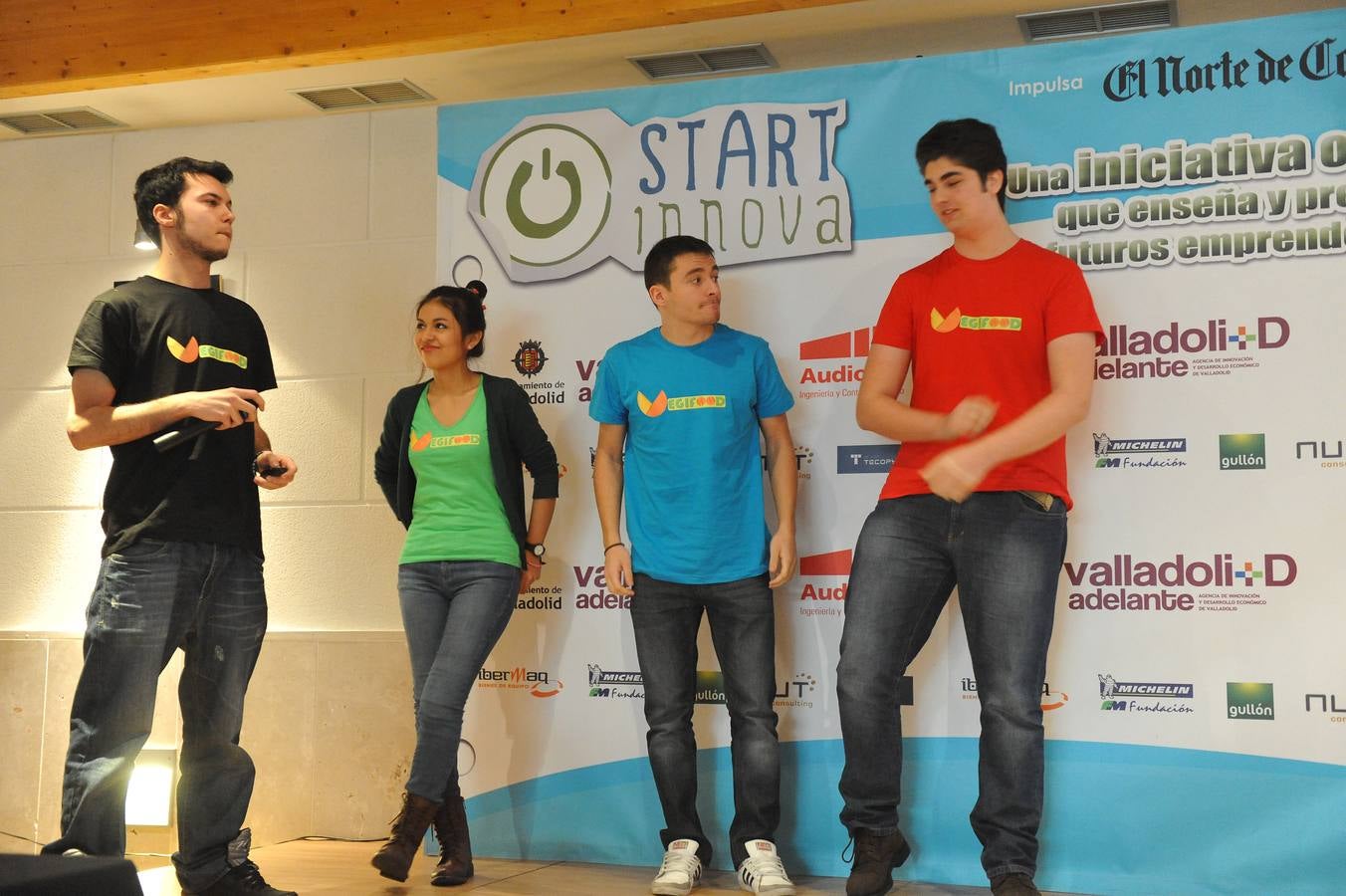 Los finalistas del programa STARTinnova presentan sus proyectos en la gala final (2/2)