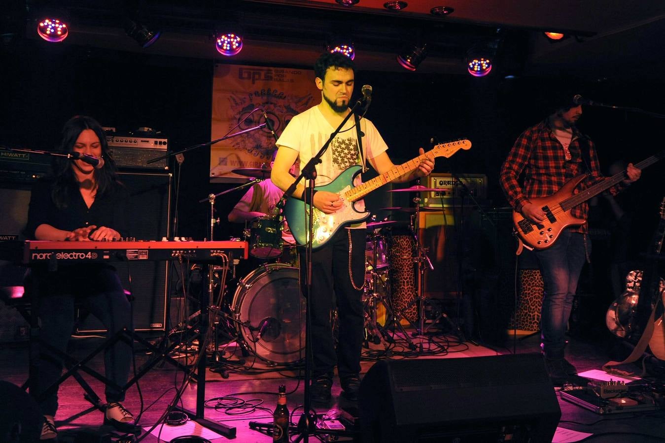 Conciertos de Guerrera y Rail 4 Pass en la sala Porta Caeli de Valladolid