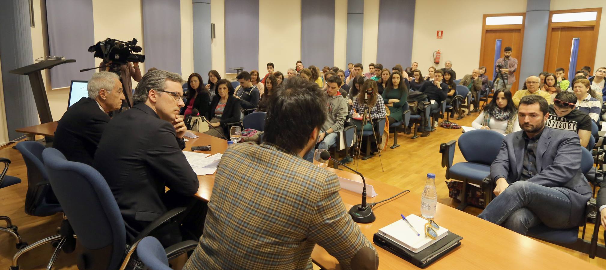 Segunda sesión de las I Jornadas sobre el &#039;Columnismo. La literatura de diario&#039;