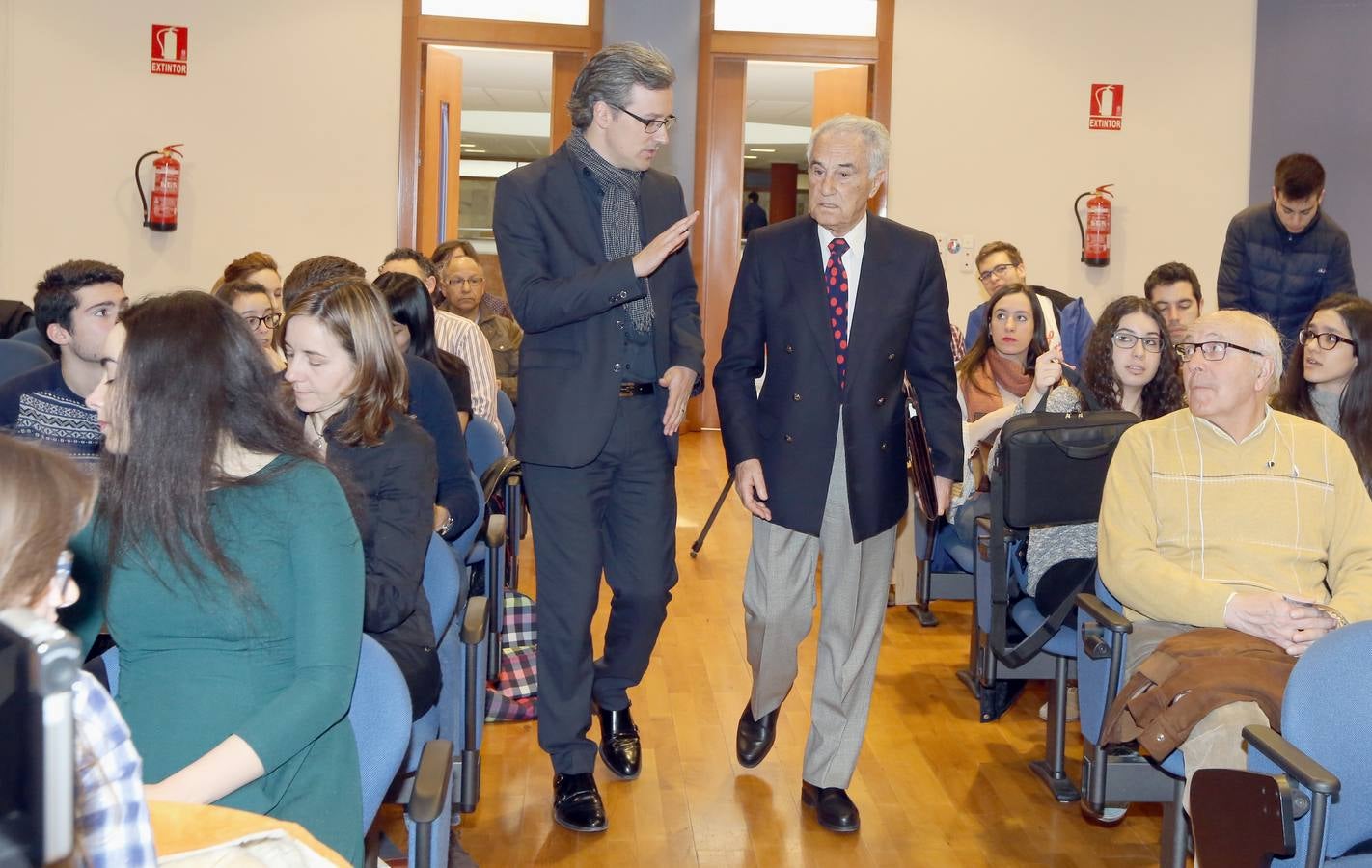 Segunda sesión de las I Jornadas sobre el &#039;Columnismo. La literatura de diario&#039;