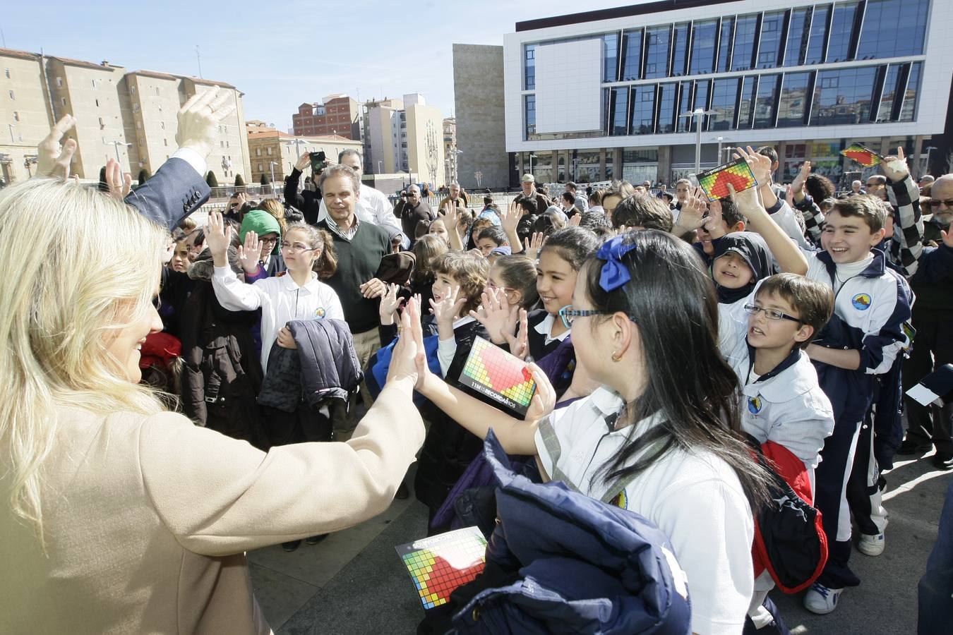 Inauguración del mural homenaje a las víctimas del terrorismo en Salamanca