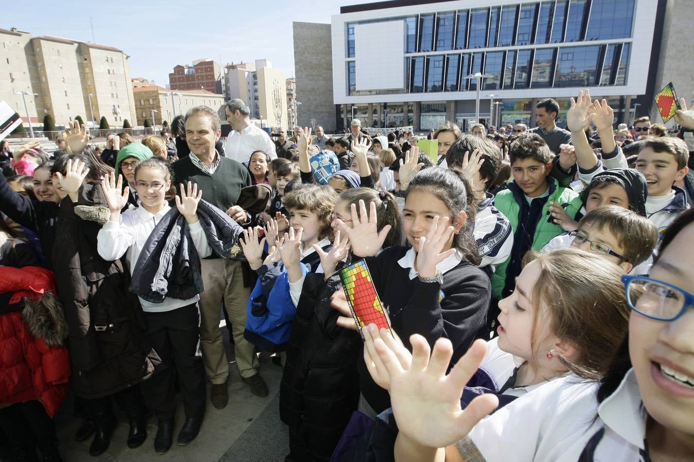 Inauguración del mural homenaje a las víctimas del terrorismo en Salamanca