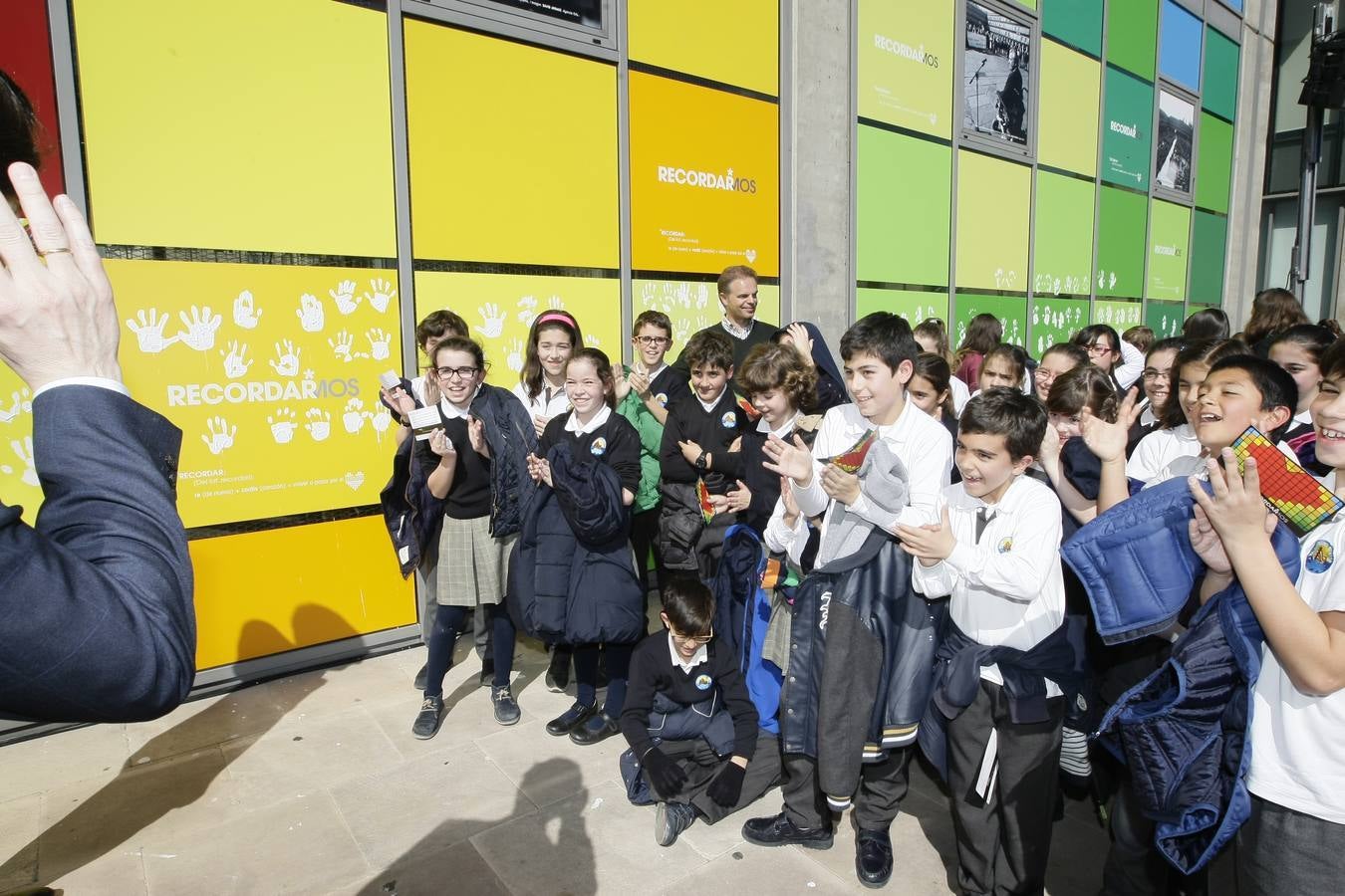 Inauguración del mural homenaje a las víctimas del terrorismo en Salamanca