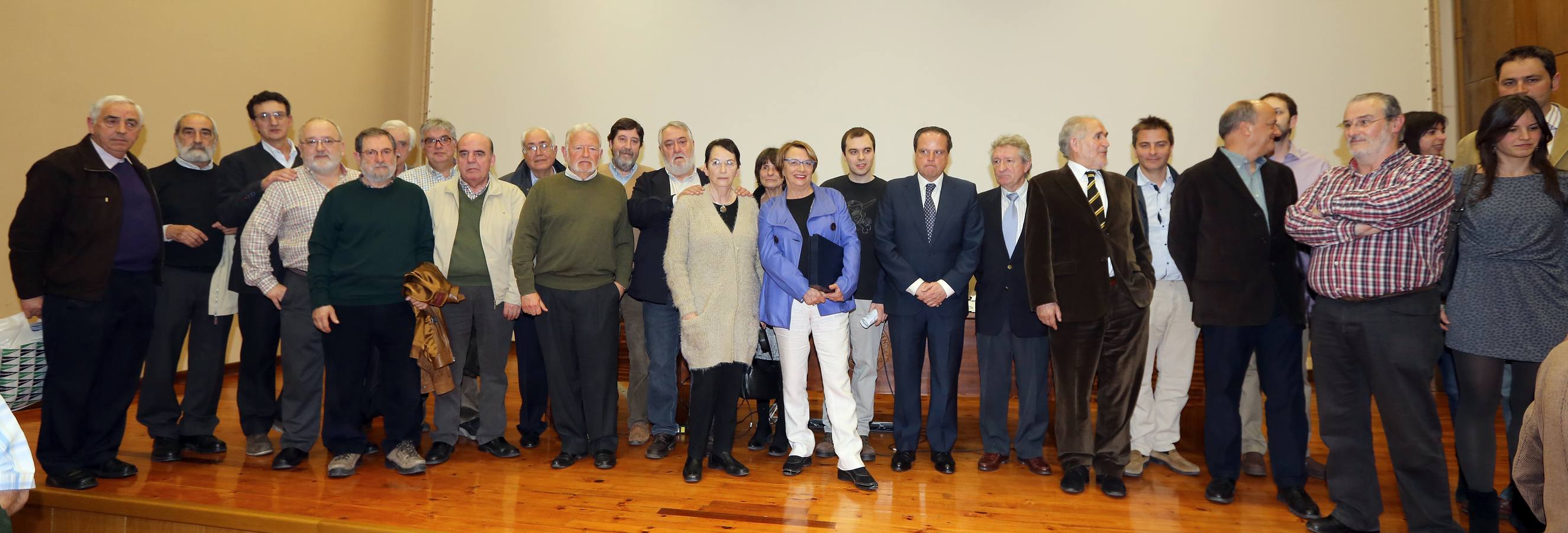 Homenaje póstumo al exdiputado del PSOE Antonio Pérez Solano