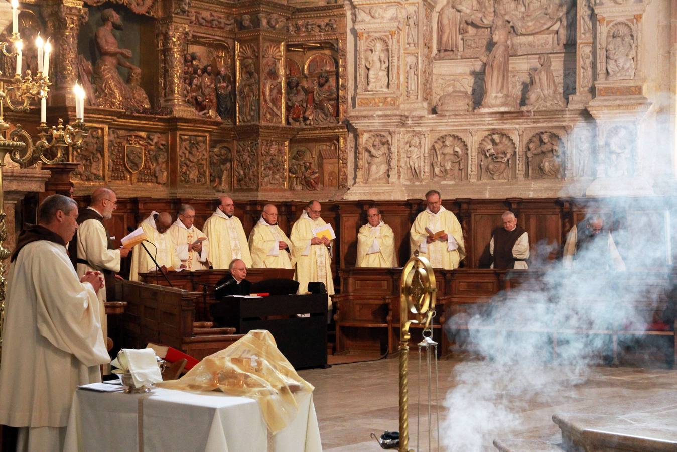 Ordenación de un nuevo diácono en el Monasterio de Santa María del Parral de Segovia (1/2)