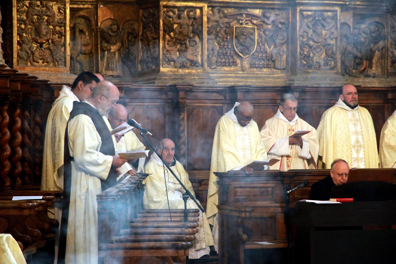 Ordenación de un nuevo diácono en el Monasterio de Santa María del Parral de Segovia (1/2)